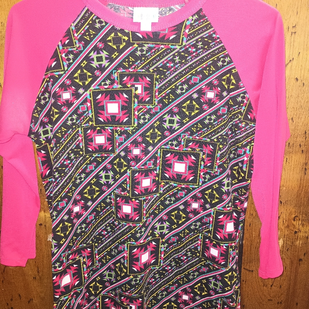 LuLaRoe Black and Pink Geometric Top